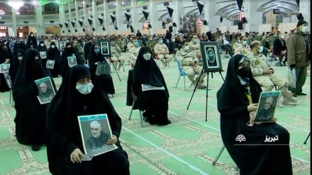 Warga Tabriz Hadiri Haul Kedua Syahid Soleimani