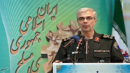 Iran's top commander: US, Zionists rattled thanks to martyr Soleimani’s blood