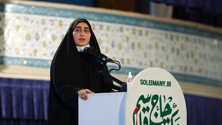Zaenab Soleimani: Haji Qassem Bersemayam di Hati Rakyat Iran