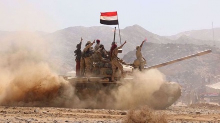 Yemen hits UAE-backed militants, Daesh in combined missile, drone operation