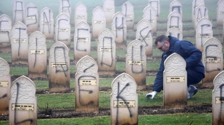 Germania: profanato il cimitero dei musulmani