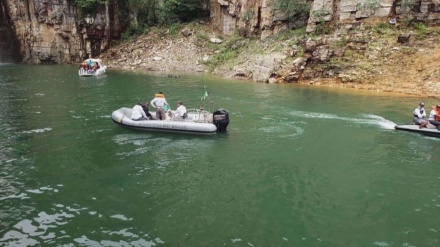 Ten die after Brazilian cliff collapses on tourist boats