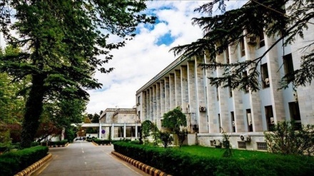 طالبان حقوق کارمندان وزارت خارجه را می پردازد