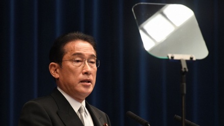 岸田首相、「引き続き緊張感を持って対処を」 年末年始の感染者増加傾向受け