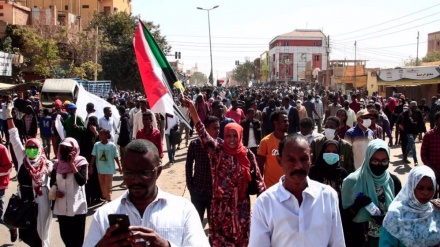  One killed in Sudan anti-coup protest as security forces crack down with tear gas, live rounds 