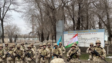 بازگشت نیروهای نظامی تاجیک ازقزاقستان 