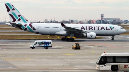 Tubim proteste i punonjësve të shkarkuar të Air Italia