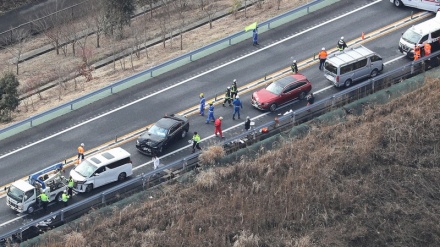 千葉・木更津の圏央道で車12台が絡む事故、19人が負傷