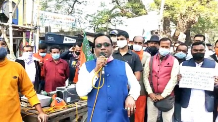  পুলিশকে দিয়ে এনকাউন্টারের হুমকি দিলেন বিজেপি বিধায়ক, নিন্দা কুণালের  