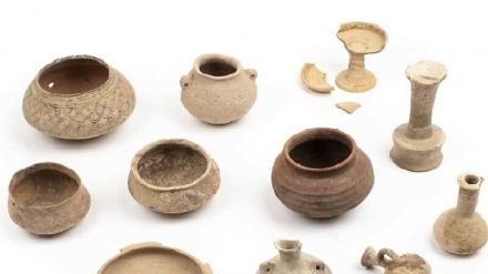 伊朗西北部发现 9 件两千多年前的陶器
