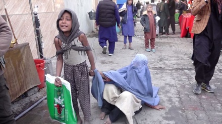 米サンダース議員、「アフガンは人道的惨状に直面」