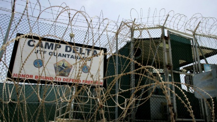 アムネスティ、「バイデン大統領はグアンタナモ収容所閉鎖の公約守るべき」