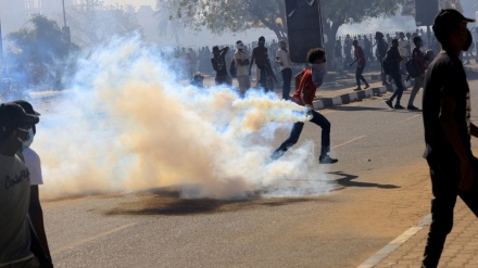 Askari wa Sudan watawanya maandamano kwa kutumia gesi ya kutoa machozi, raia wawili wauawa Khartoum