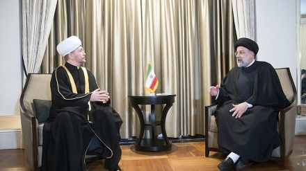 Presiden Iran Bertemu Ketua Dewan Mufti Rusia