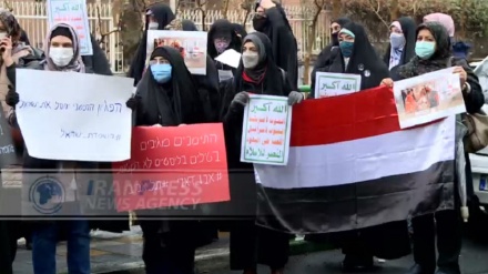 Իրանցի ուսանողները բողոքի ցույց են անցկացրել Թեհրանում ՄԱԿ-ի գրասենյակի դիմաց