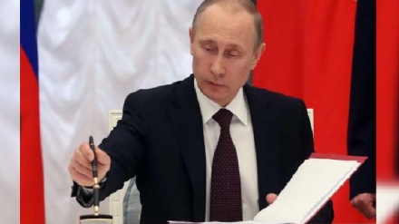  Putin firma il decreto che convoca i riservisti