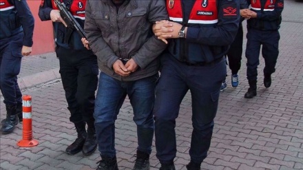 Polisi Turki Tangkap 21 Tersangka Daesh