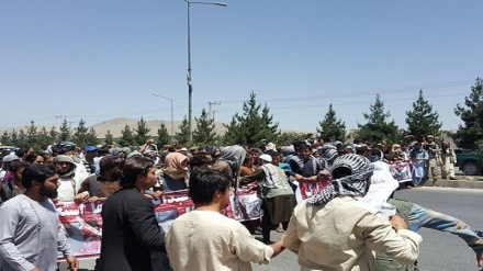 خشم ضد آمریکایی مردم افغانستان پس از اعلام خبر مصادره اموالشان