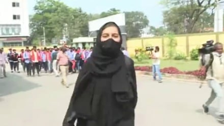 Wimbi la hasira laibuka India baada ya mwanafunzi kubughudhiwa na wahuni kwa kuvaa hijabu