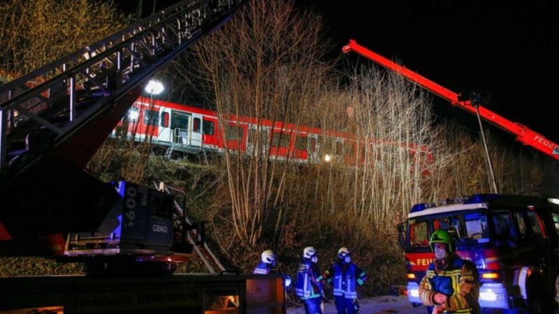 ドイツで列車衝突