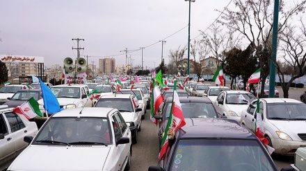 Perayaan HUT ke-43 Kemenangan Revolusi Islam di Bushehr