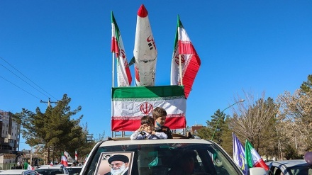 Perayaan 22 Bahman di Provinsi-Provinsi di Iran (2)