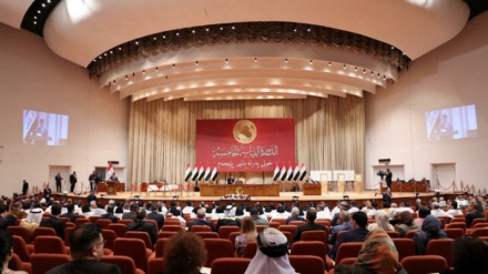 Iraq, presidenziali: parlamento presenta lista nuovi candidati  