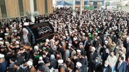 Tasyi' Jenazah Ayatullah Golpaygani di Haram Suci Imam Ali as