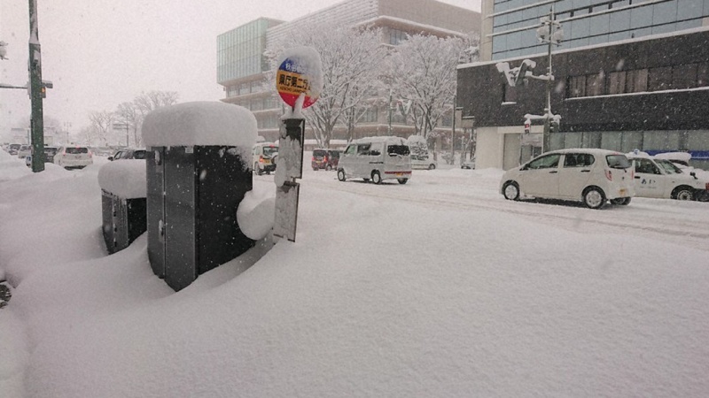 日本で除雪作業中の事故相次ぐ