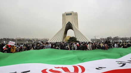 Iran, Irgc: Usa sopraffatti dalla Rivoluzione Islamica