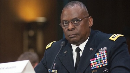 שר ההגנה האמריקני דן עם שרי ההגנה של יפן ודרום קוריאה על איומי צפון קוריאה