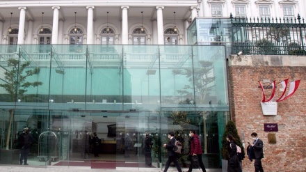 US has yet to offer 'serious initiative' amid Vienna talks: FM