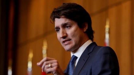 রাশিয়ার ওপর নিষেধাজ্ঞা আরোপ করল কানাডা