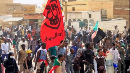 Sudanese anti-coup protesters brave tear gas in central Khartoum