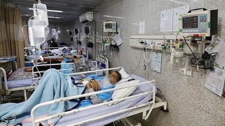 Over 100 new COVID cases hospitalized in Iran