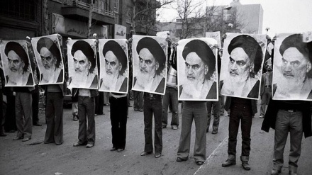 团结是伊朗人民成功和胜利的秘诀