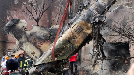 Rrëzimi i një avioni ushtarak trajnues në Tabriz të Iranit