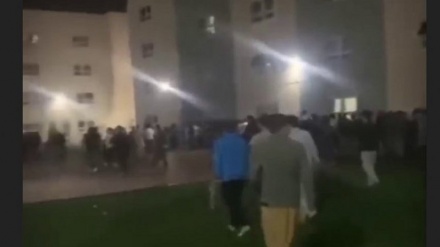 پناهجویان افغان در ابوظبی به بدعهدی آمریکا اعتراض کردند