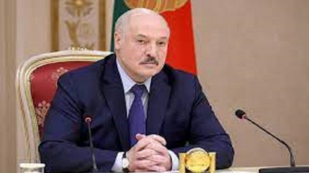 Lukashenko smentisce invio truppe in Siria sotto il comando russo