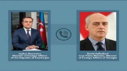 Ադրբեջանի և Վրաստանի ԱԳ նախարարները հեռախոսազրույց են անցկացրել