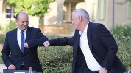 בנט נפגש גנץ, לדון על חוק הפנסיות בצבא