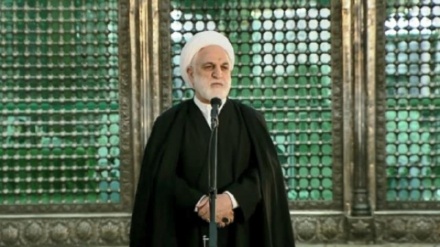 La révolution islamique d'Iran est complètement différente des autres révolutions