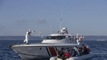 Migranti salvati da Turchia, Ankara accusa Atene