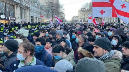  Բողոքի ալիք Վրաստանում. խոշոր քաղաքների բնակիչները պահանջում են գների նվազեցում