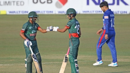 হারের শঙ্কায় পড়া বাংলাদেশ অবশেষে জয় নিয়ে মাঠ ছাড়ল, ম্যাচ সেরা মিরাজ