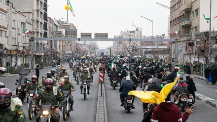 Pawai 22 Bahman di Tehran (2)