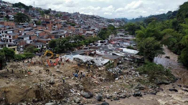 コロンビアで土砂災害