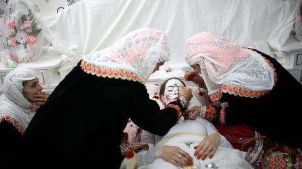 Gazmendi i dasmës tradicionale të një qifti myslimanë në Bullgari