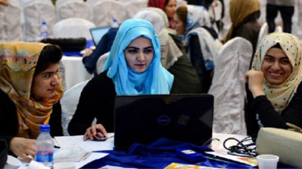 واکنش‌ها به تعلیق کار زنان شاغل در موسسات غیردولتی افغانستان