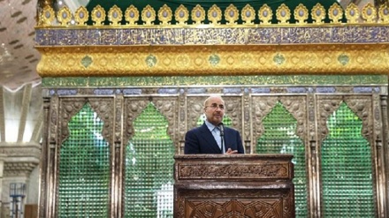 Ghalibaf: Ripërtëritja e besëlidhjes me shkollën e Imam Khomejnit (ra), ripërtëritje e besëlidhjes me Revolucionin Islamik